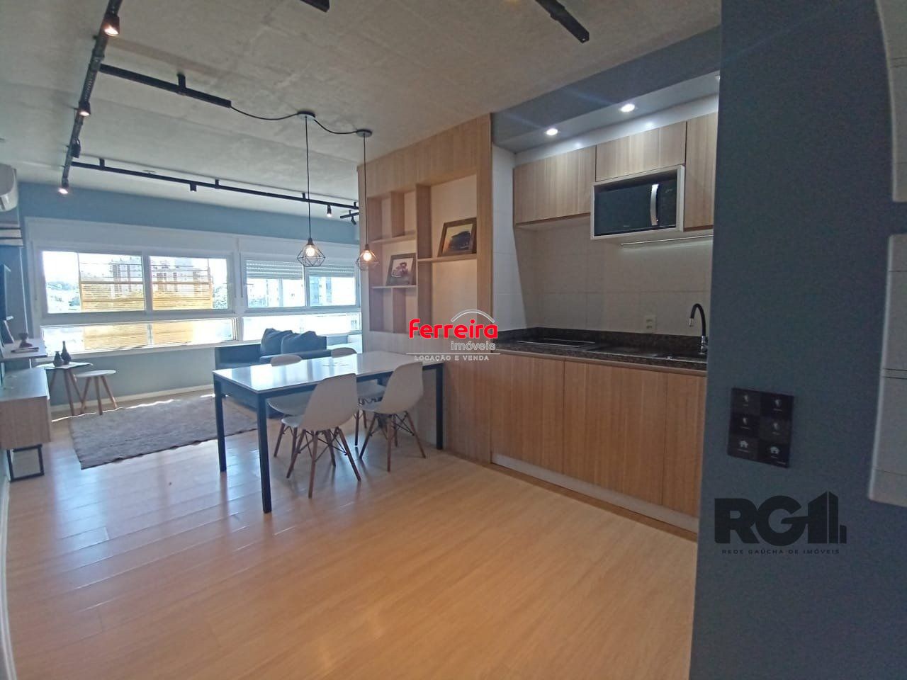 Apartamento / Loft mobiliado, com dormitório e living integrados