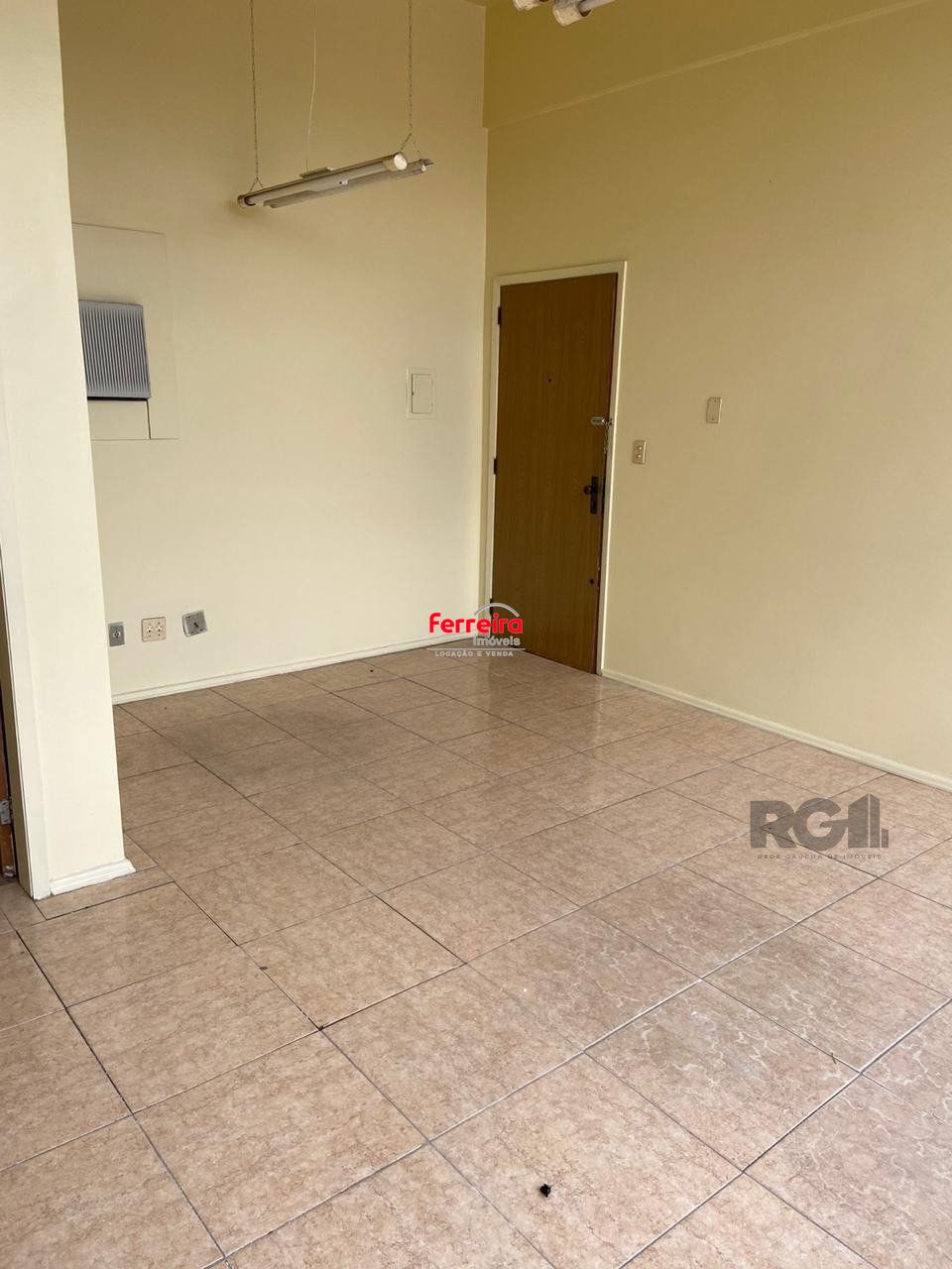 iuz9688S3r4O82W_322291968cc3d6dc6b26.jpg