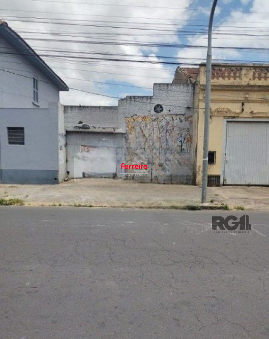 i17EBh5gx55618s_31498816827752b6722c.jpg