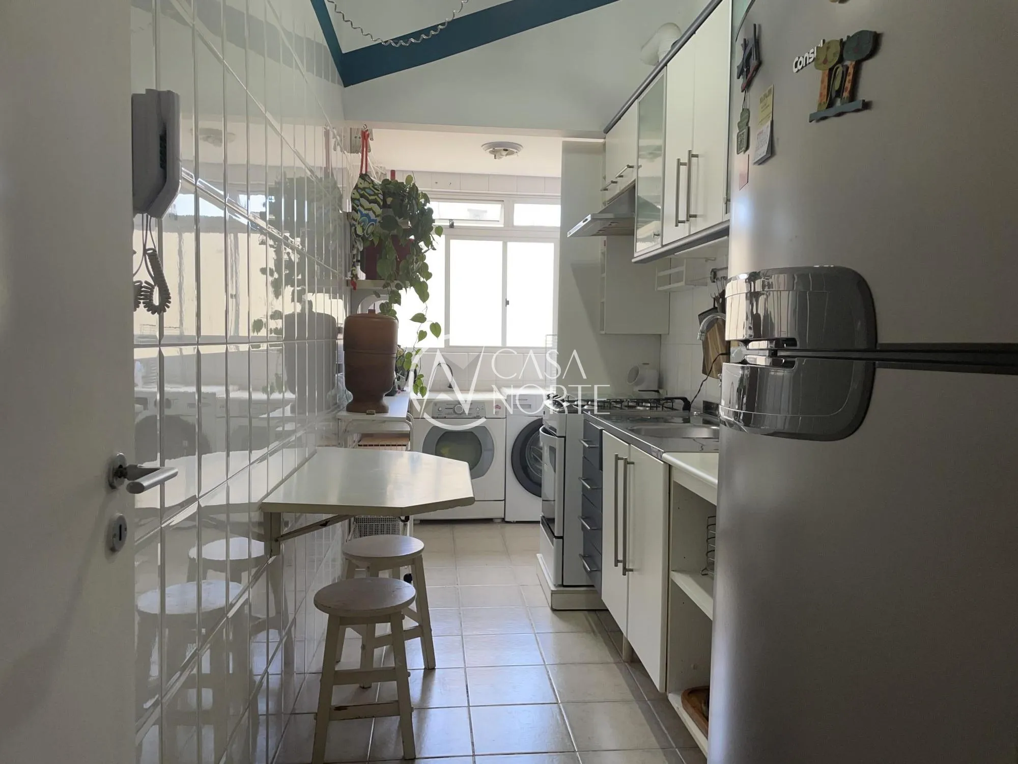 Cobertura à venda com 3 quartos, 140m², 1 suíte, 2 vagas, Rua Amélia Teles no bairro Petrópolis em Porto Alegre