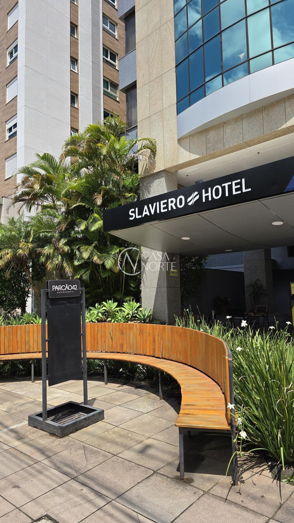 Flat à venda com 1 quarto, 29m², 1 suíte, Rua Comendador Caminha no bairro Moinhos de Vento em Porto Alegre