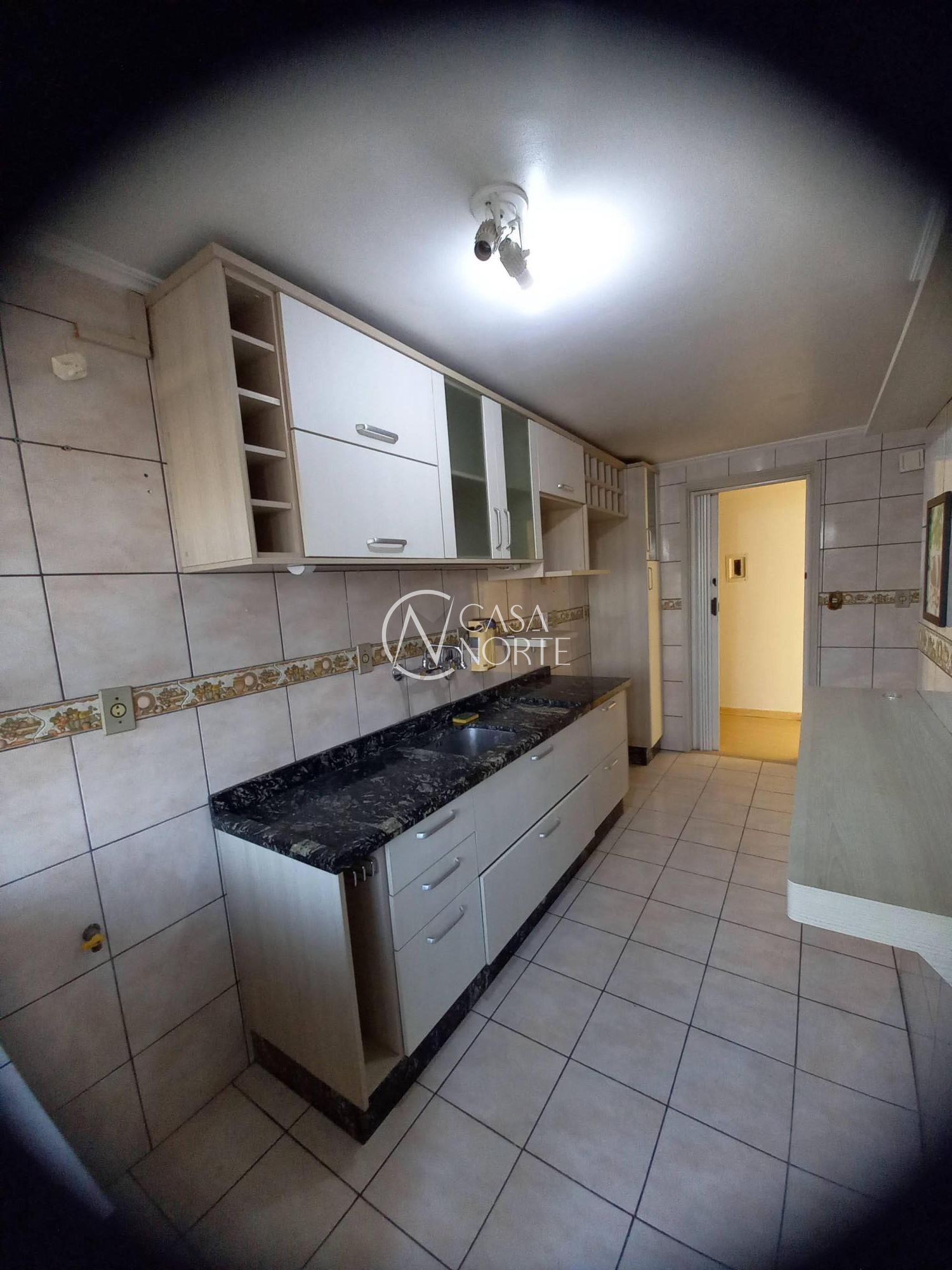 Apartamento à venda com 2 quartos, 78m², 1 vaga, Rua João Guimarães no bairro Santa Cecília em Porto Alegre