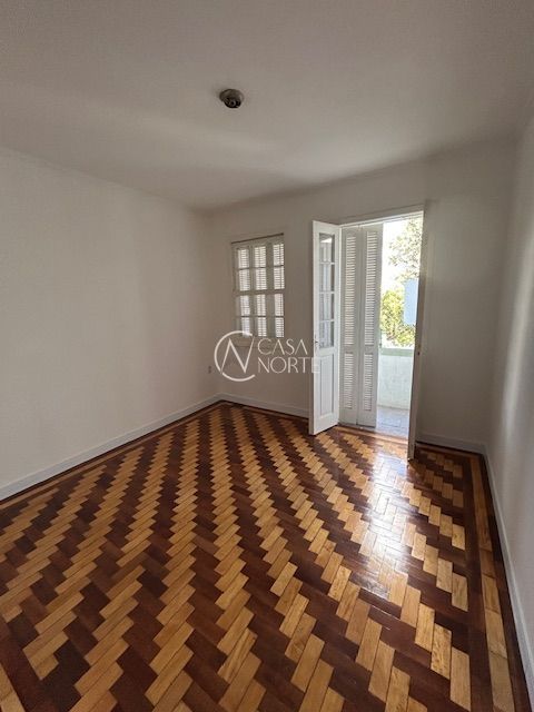 Apartamento à venda com 2 quartos, 60m², Rua Santana no bairro Santana em Porto Alegre