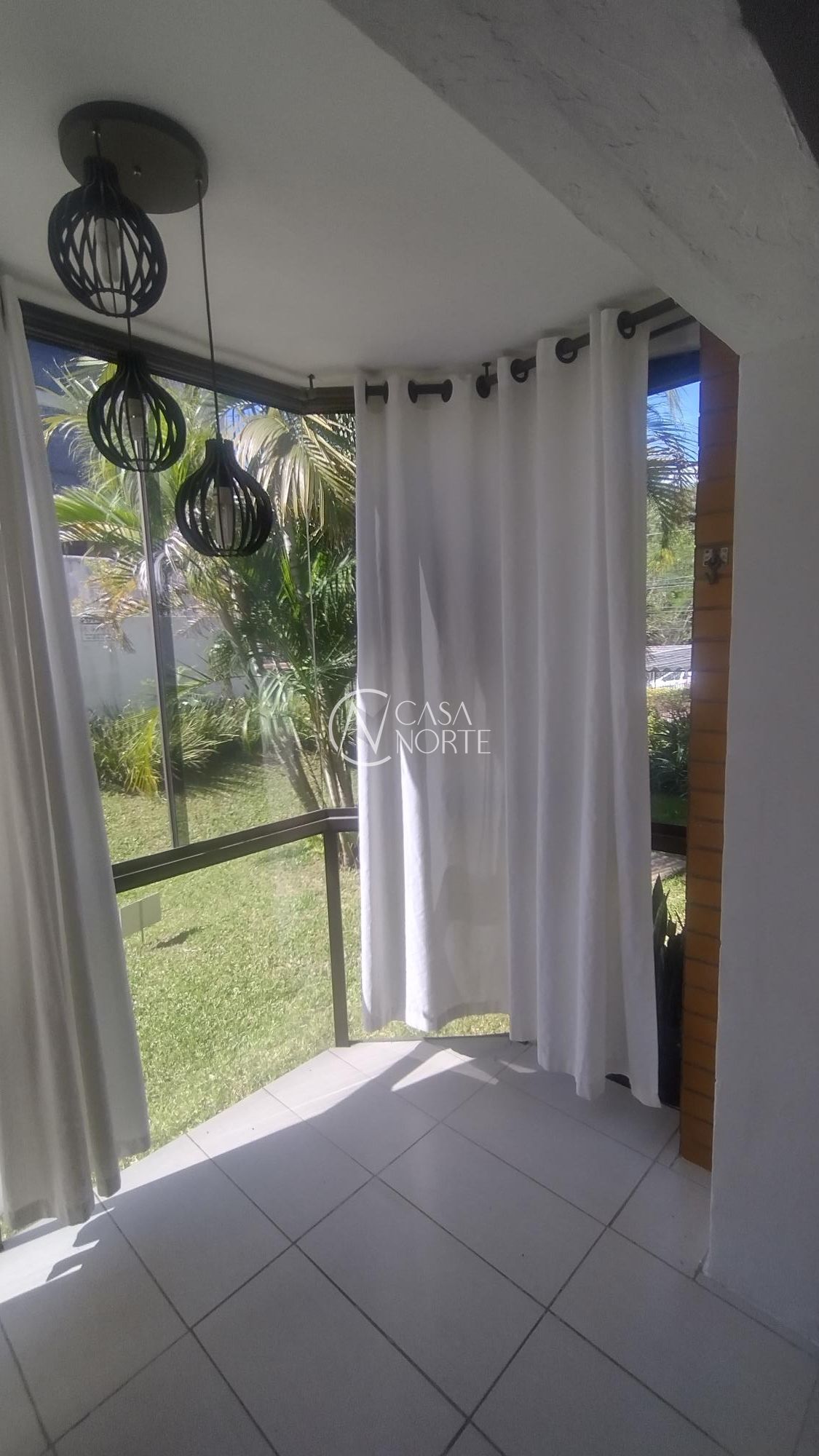 Apartamento à venda com 2 quartos, 64m², 1 vaga, Rua Marcone no bairro Partenon em Porto Alegre