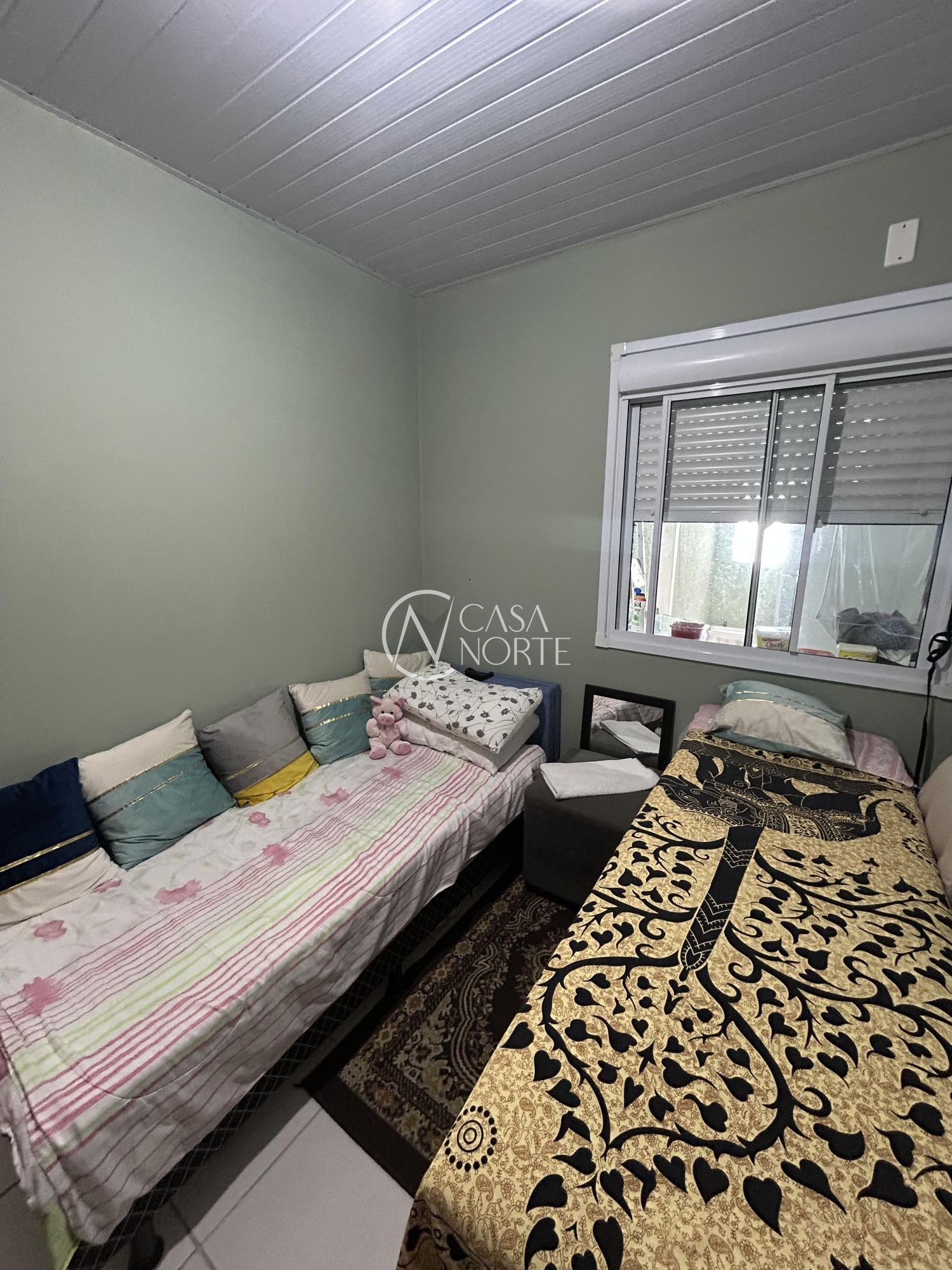 Casa à venda com 2 quartos, 37m², 1 vaga, Rua Coronel Dastro Dutra no bairro Restinga em Porto Alegre