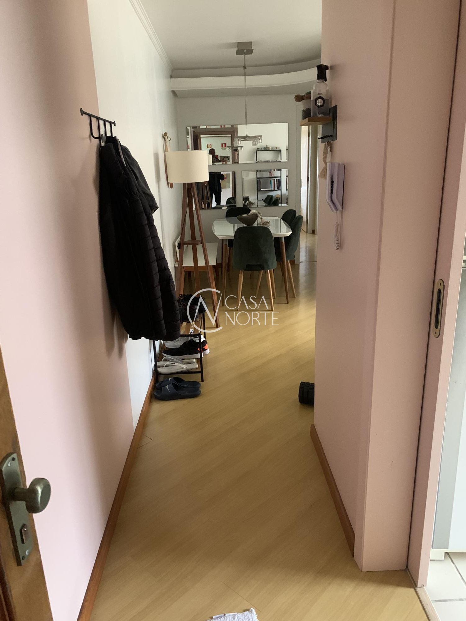 Apartamento à venda com 3 quartos, 92m², 1 suíte, 1 vaga, Rua General Couto de Magalhães no bairro São João em Porto Alegre