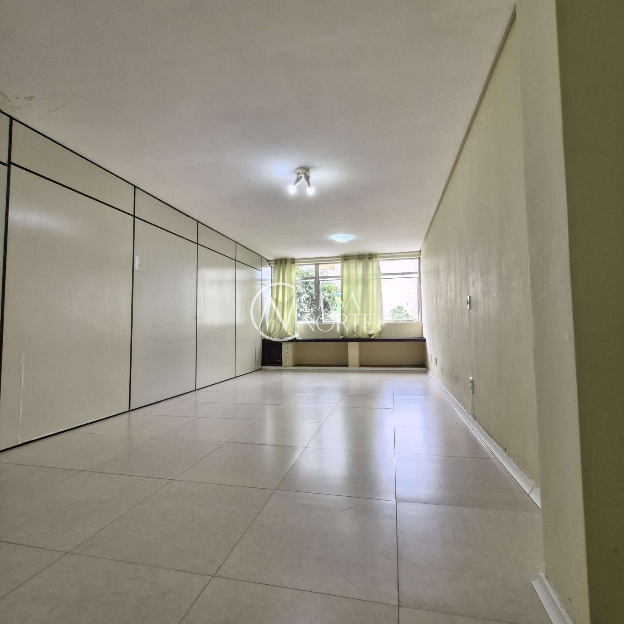 Sala Comercial à venda com 3 quartos, 73m², Rua Barão do Triunfo no bairro Menino Deus em Porto Alegre