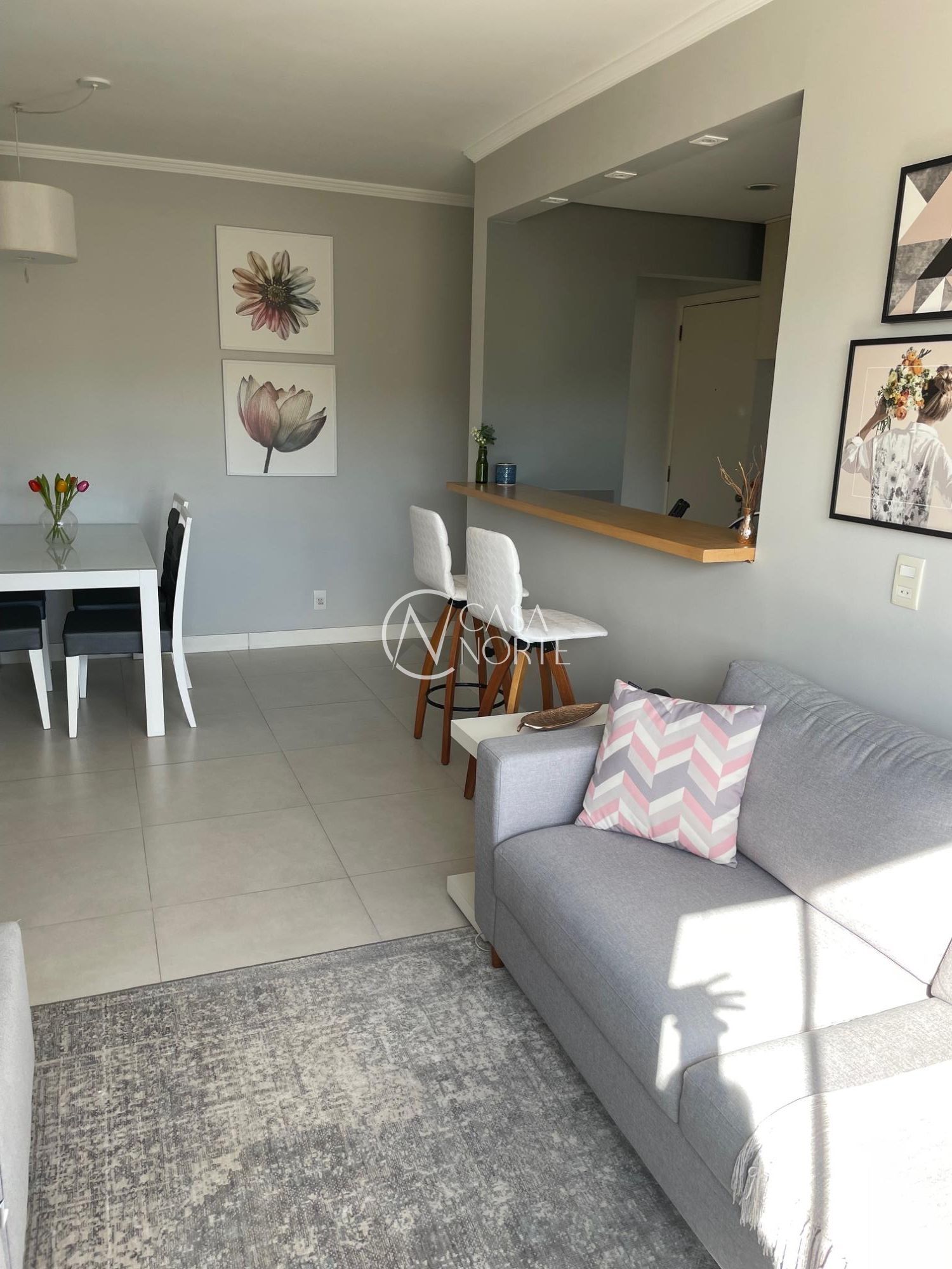 Apartamento à venda com 2 quartos, 69m², 1 vaga, Rua Porto Calvo no bairro Ipanema em Porto Alegre