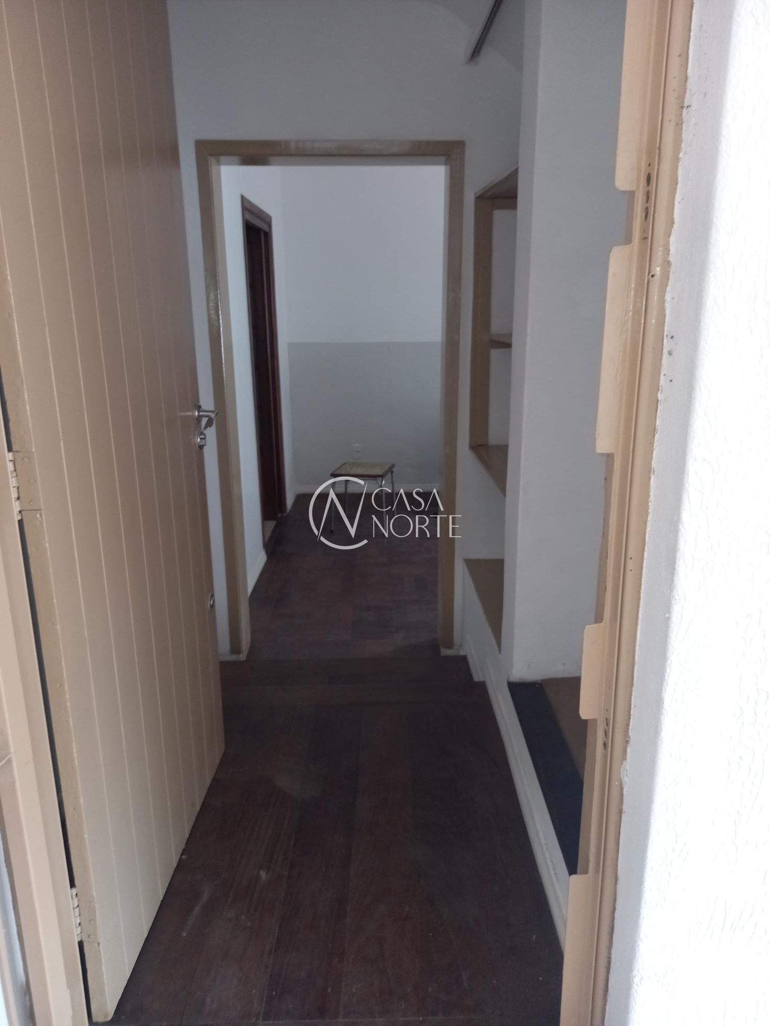 Casa à venda com 3 quartos, 249m², 3 suítes, 3 vagas, Travessa Luiz Tamanini no bairro Teresópolis em Porto Alegre