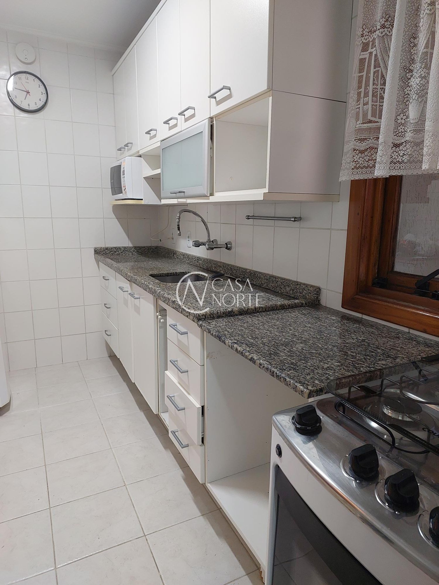 Apartamento à venda com 2 quartos, 95m², 1 vaga, Rua Guilherme Alves no bairro Partenon em Porto Alegre