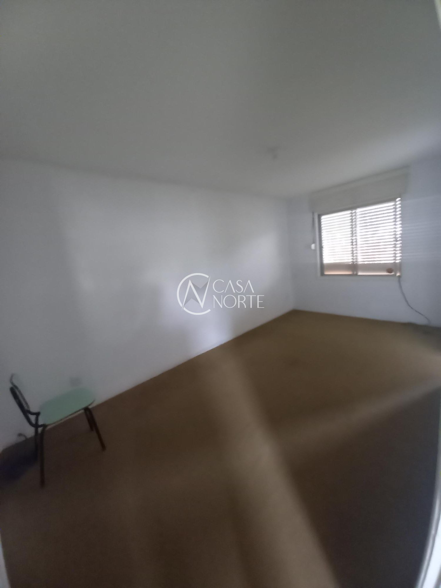 Casa à venda com 3 quartos, 249m², 3 suítes, 3 vagas, Travessa Luiz Tamanini no bairro Teresópolis em Porto Alegre