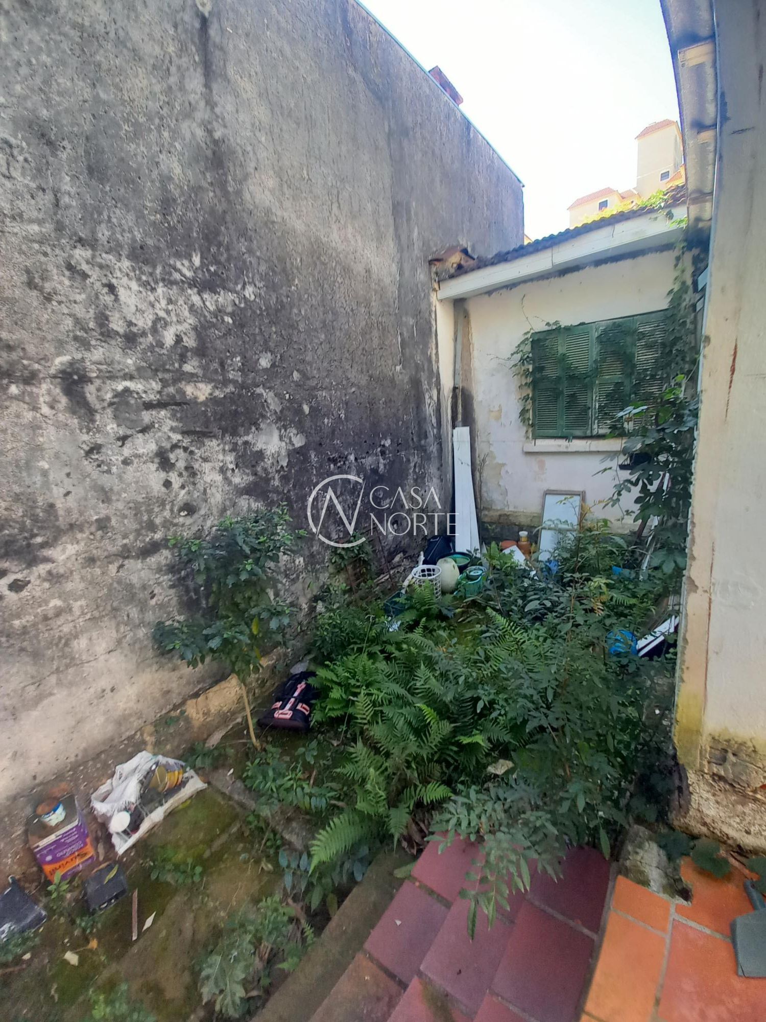 Casa à venda com 2 quartos, 150m², 1 vaga, Rua Pindorama no bairro Teresópolis em Porto Alegre