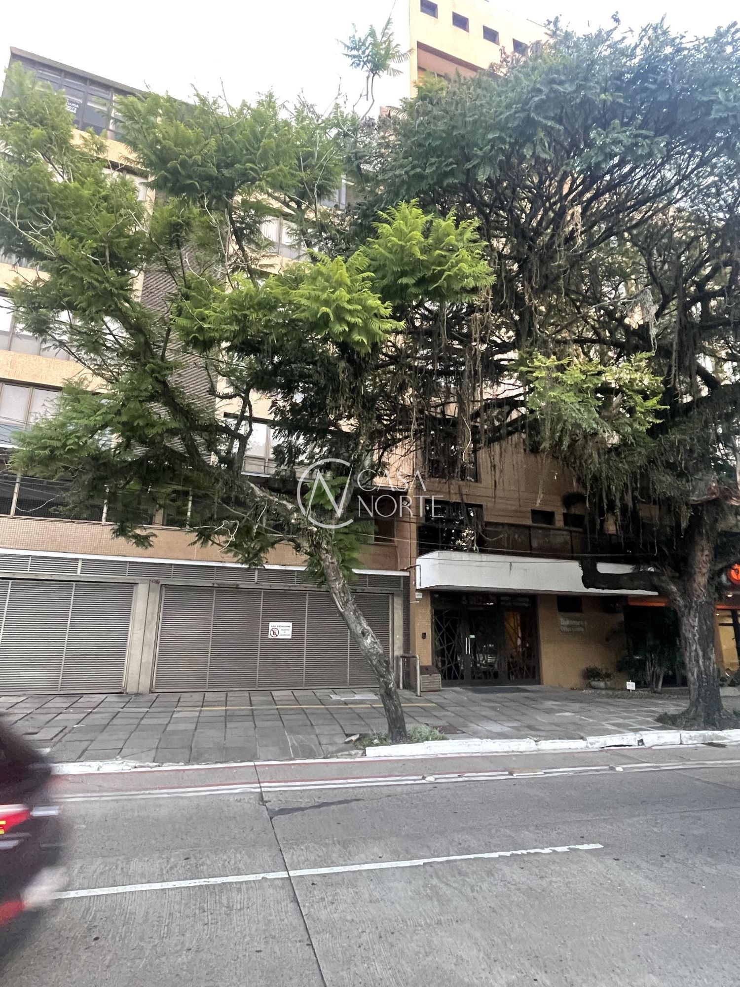 Sala Comercial à venda com 1 quarto, 56m², 1 vaga, Avenida Aureliano de Figueiredo Pinto no bairro Praia de Belas em Porto Alegre