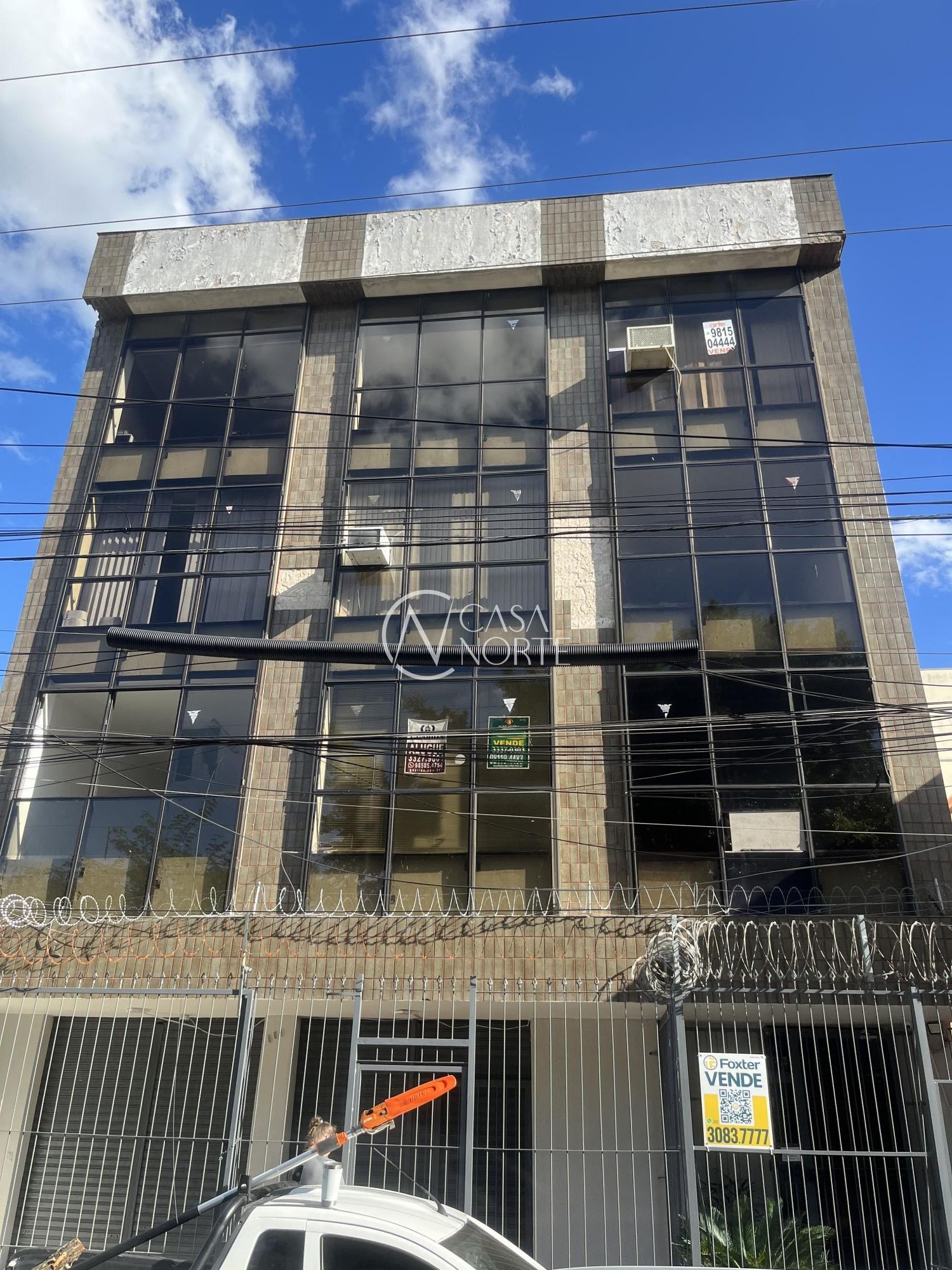 Conjunto Comercial à venda com 1 quarto, 259m², Rua Almirante Barroso no bairro Floresta em Porto Alegre