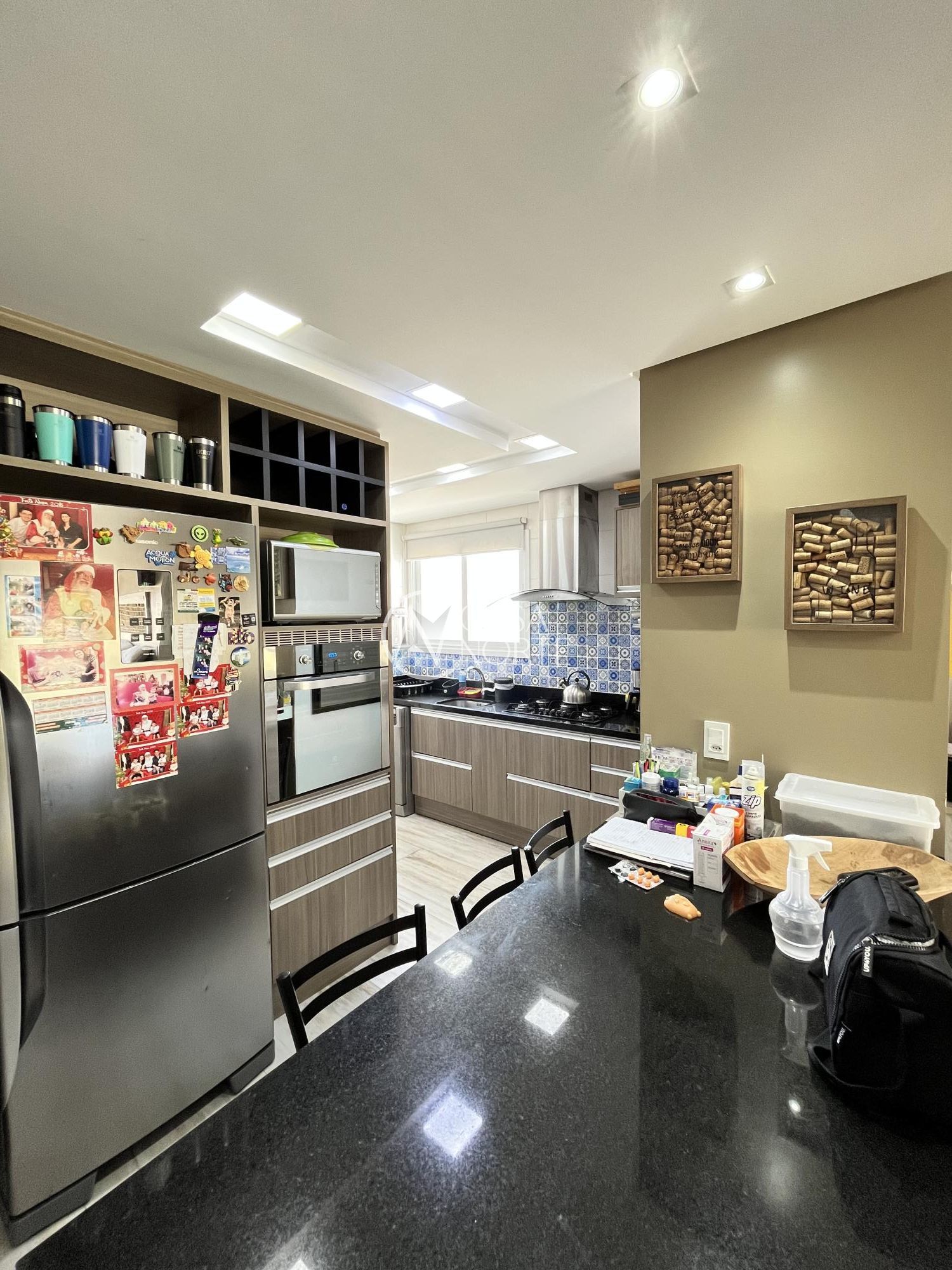 Apartamento à venda com 3 quartos, 110m², 2 suítes, 2 vagas, Rua Barão do Guaíba no bairro Menino Deus em Porto Alegre