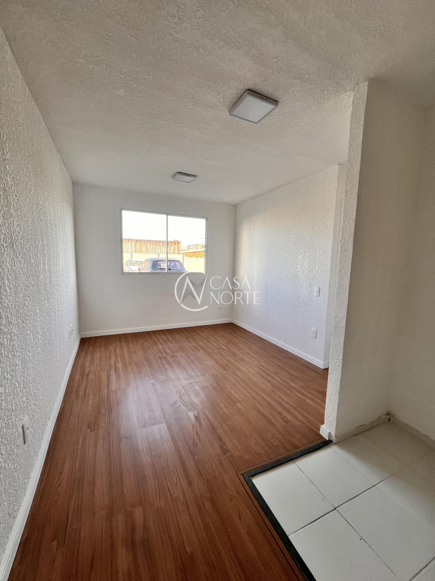 Apartamento à venda com 2 quartos, 41m², 1 vaga, Rua Sabino Pereira Nunes no bairro Restinga em Porto Alegre