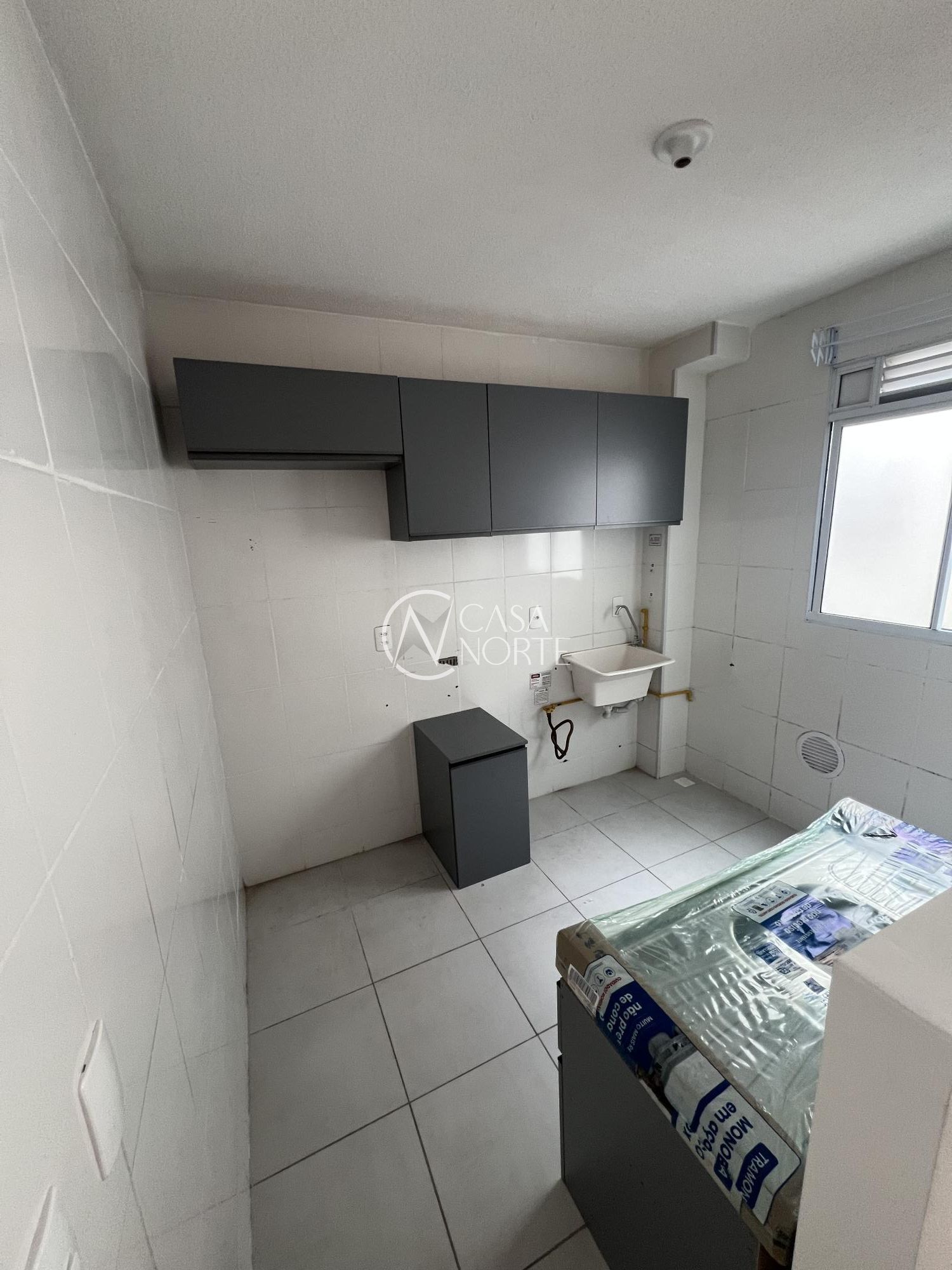 Apartamento à venda com 2 quartos, 40m², 1 vaga, Avenida Protásio Alves no bairro Morro Santana em Porto Alegre