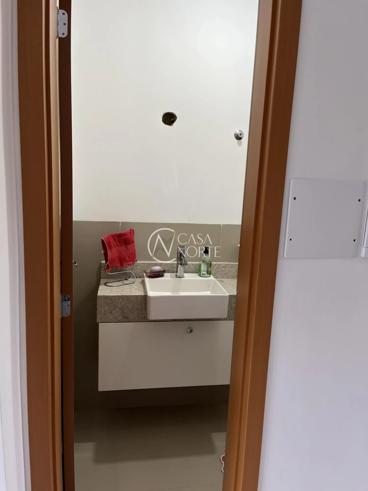 Casa de Condomínio à venda com 3 quartos, 107m², 1 suíte, 2 vagas, Rua Vanderlei da Silva Alves no bairro Mário Quintana em Porto Alegre