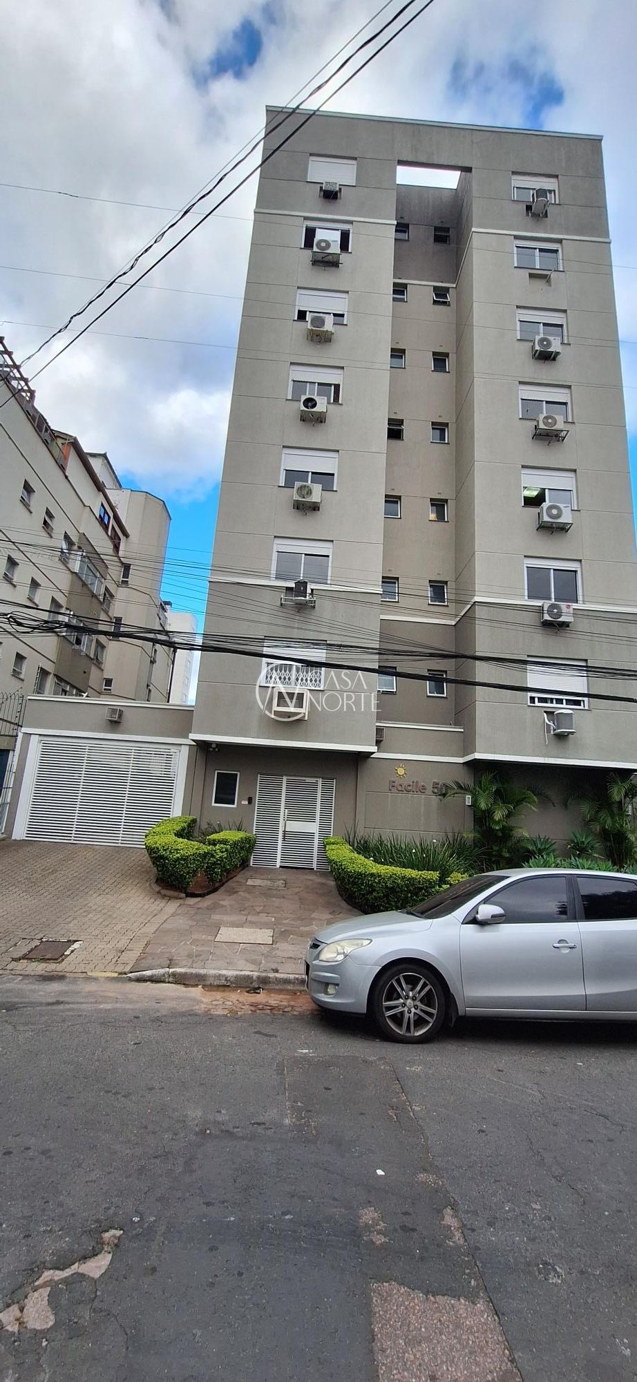 Apartamento à venda com 2 quartos, 6m², 1 suíte, 1 vaga, Travessa Alexandrino de Alencar no bairro Azenha em Porto Alegre