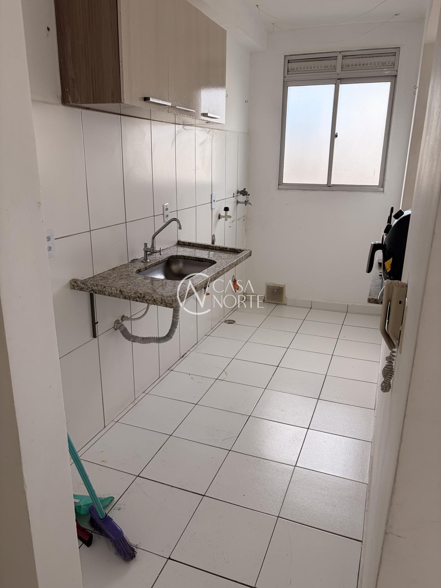 Apartamento à venda com 3 quartos, 63m², 1 suíte, 1 vaga, Rua Engenheiro Sadi Castro no bairro Sarandi em Porto Alegre