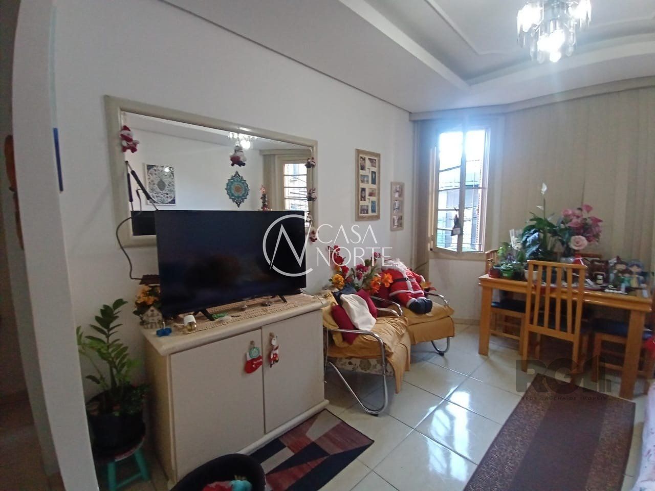 Apartamento à venda com 2 quartos, 77m², Rua Doutor Barros Cassal no bairro Floresta em Porto Alegre