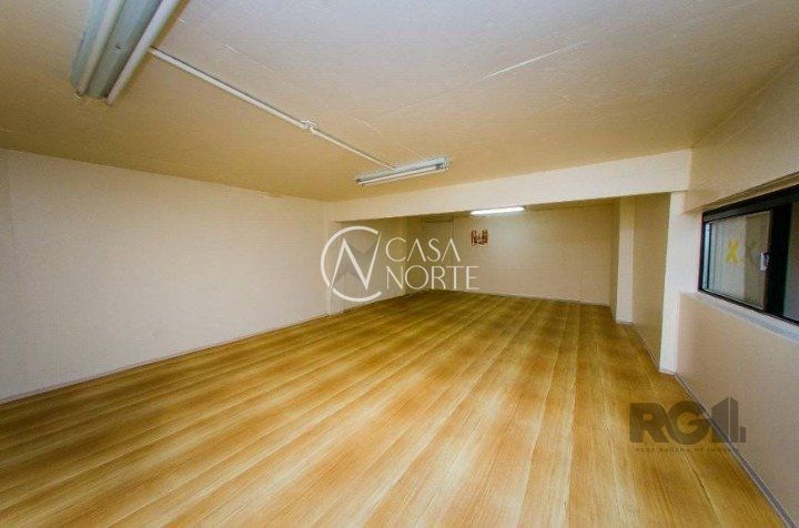 Prédio Comercial à venda , 1017m², 3 vagas, Rua Conde de Porto Alegre no bairro Floresta em Porto Alegre