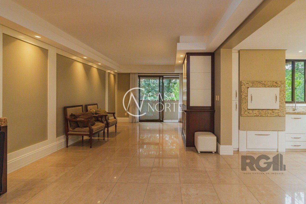 Apartamento à venda com 3 quartos, 142m², 1 suíte, 2 vagas, Avenida Luiz Manoel Gonzaga no bairro Três Figueiras em Porto Alegre