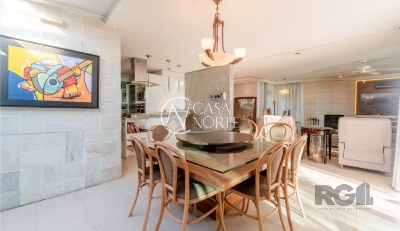 Casa de Condomínio à venda com 3 quartos, 367m², 3 suítes, 2 vagas, Praça José Assunção no bairro Vila Assunção em Porto Alegre