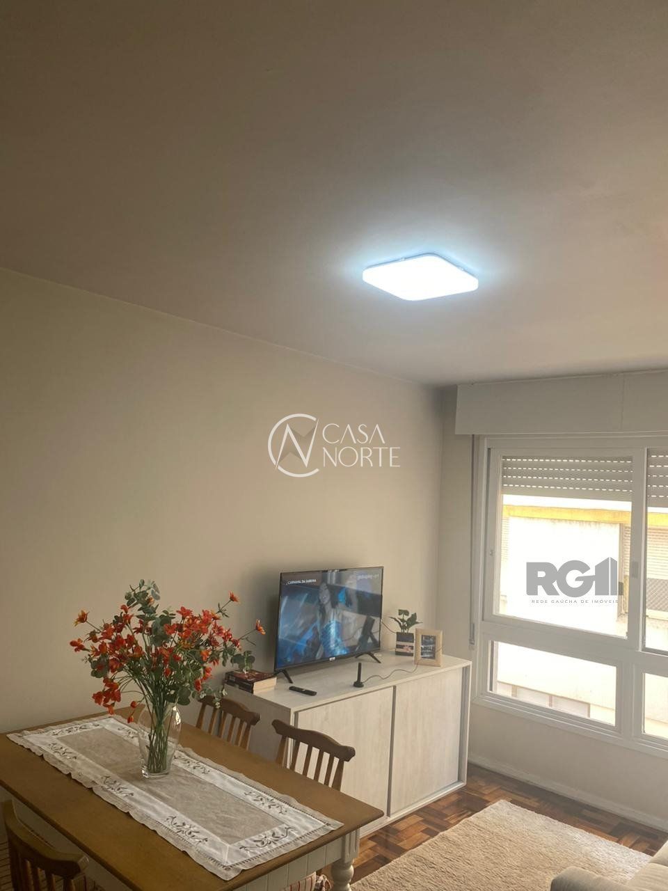 Apartamento à venda com 2 quartos, 60m², Avenida João Pessoa no bairro Centro Histórico em Porto Alegre