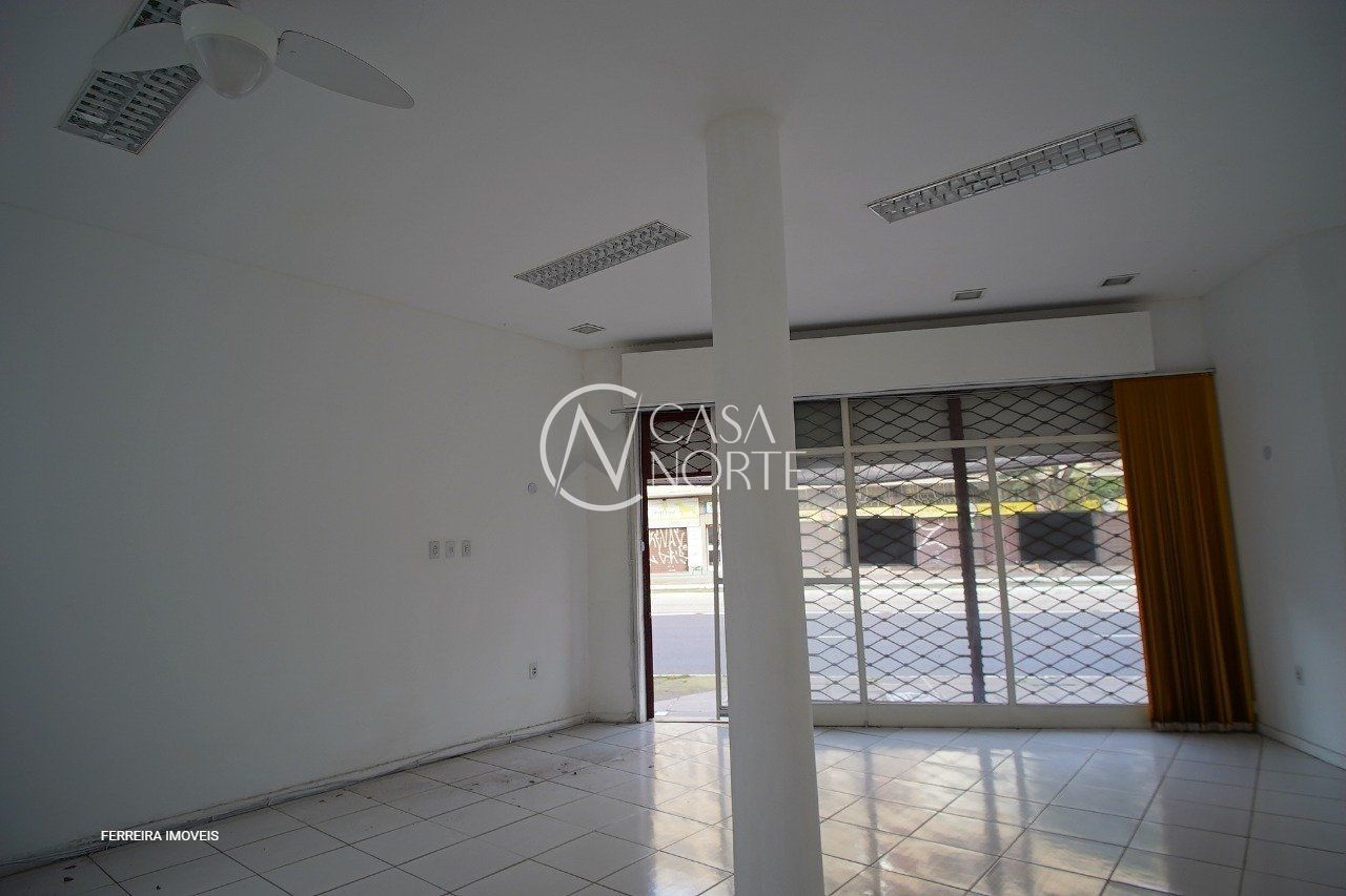 Loja à venda , 25m², Avenida Protásio Alves no bairro Rio Branco em Porto Alegre