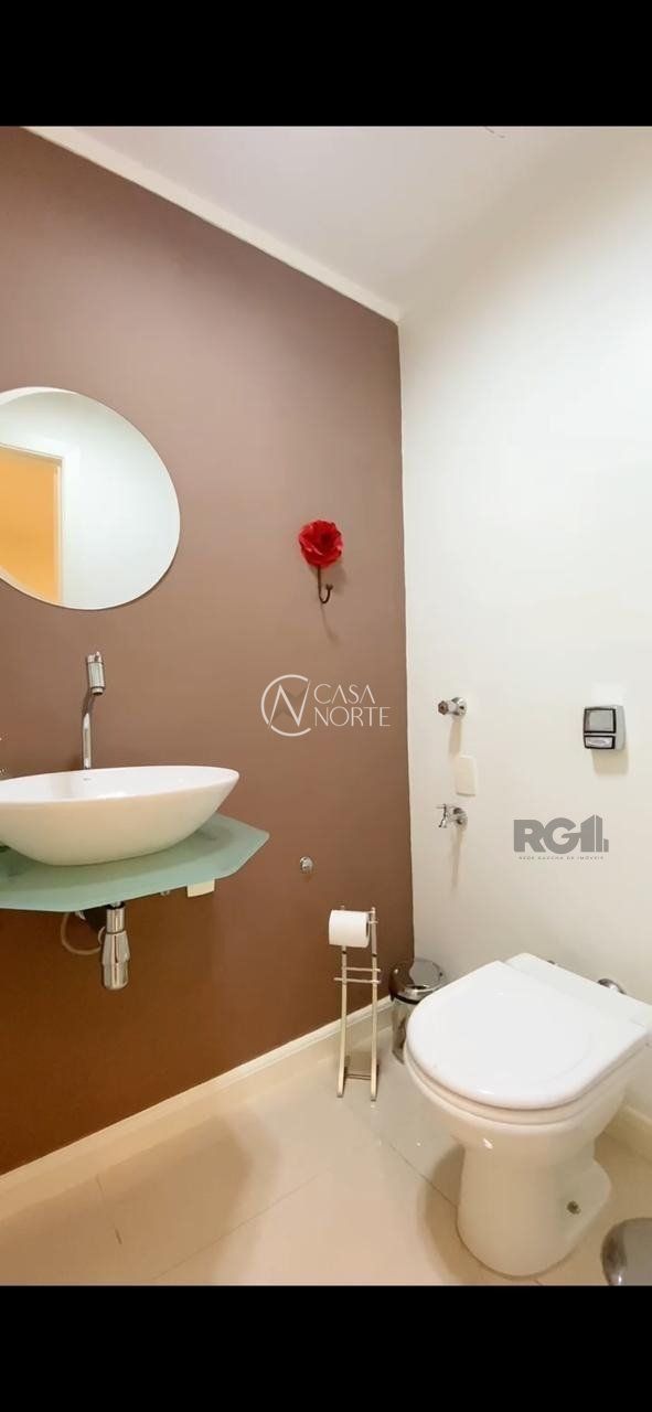 Sala Comercial à venda , 55m², Rua Quintino Bocaiúva no bairro Floresta em Porto Alegre