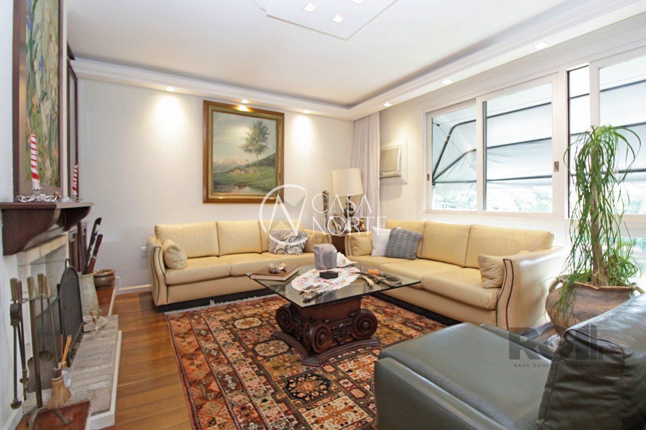 Cobertura à venda com 4 quartos, 422m², 1 suíte, 1 vaga, Rua Quintino Bocaiuva no bairro Floresta em Porto Alegre