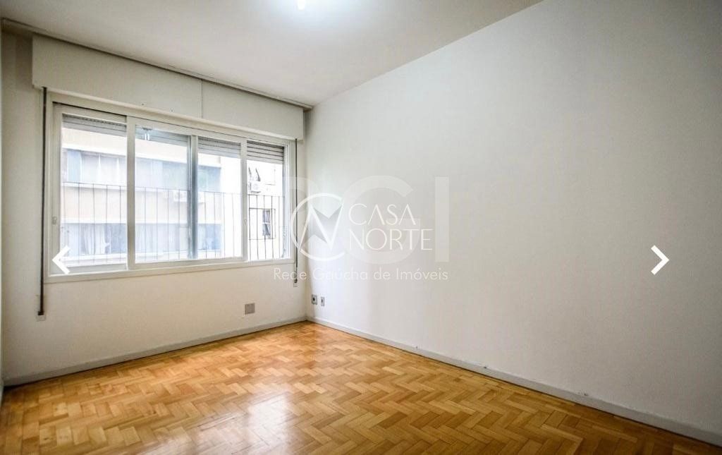 Apartamento à venda com 2 quartos, 62m², Avenida Senador Salgado Filho no bairro Centro Histórico em Porto Alegre