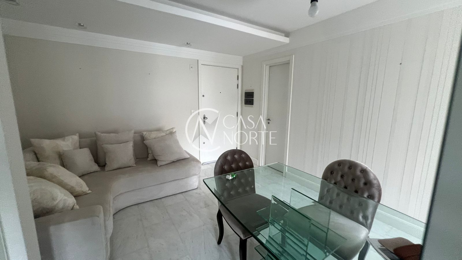 Apartamento à venda com 1 quarto, 47m², 1 suíte, 1 vaga, Avenida Independência no bairro Independência em Porto Alegre