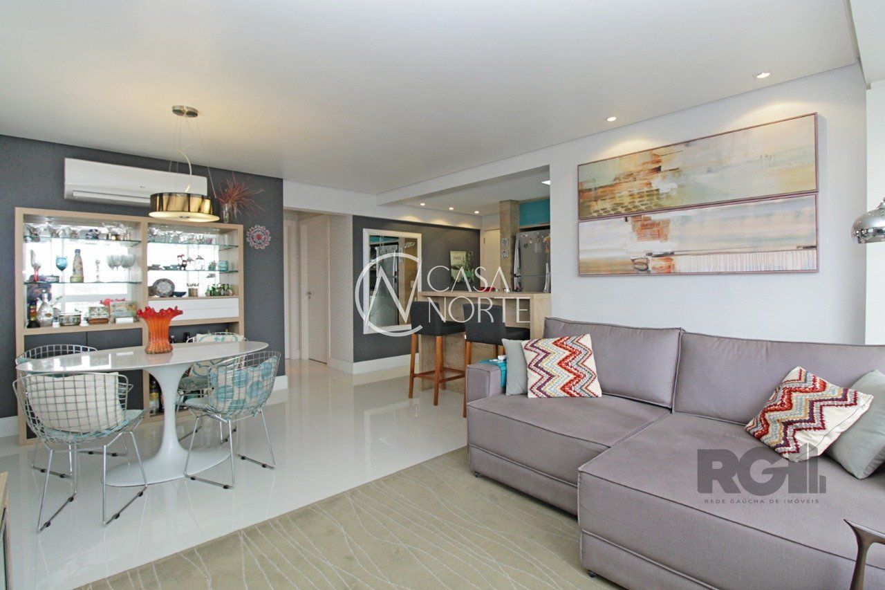 Apartamento à venda com 2 quartos, 77m², 1 suíte, 2 vagas, Rua Geraldo Souza Moreira no bairro Passo da Areia em Porto Alegre