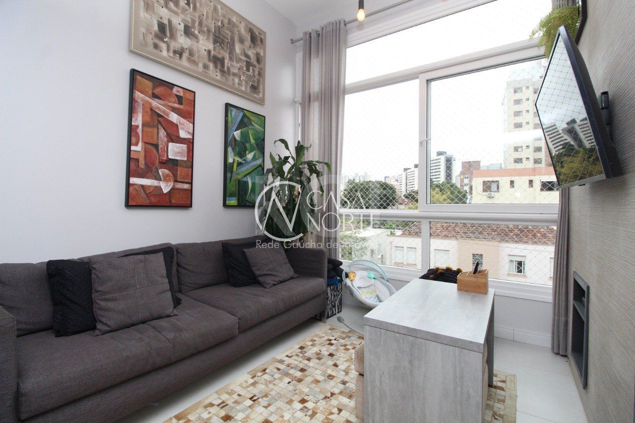 Cobertura à venda com 3 quartos, 106m², 2 suítes, Rua Lagoinha no bairro Petrópolis em Porto Alegre