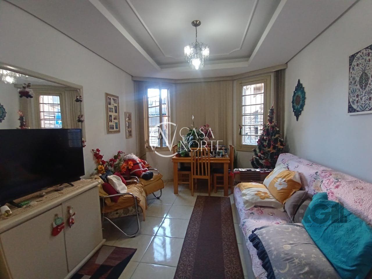 Apartamento à venda com 2 quartos, 77m², Rua Doutor Barros Cassal no bairro Floresta em Porto Alegre