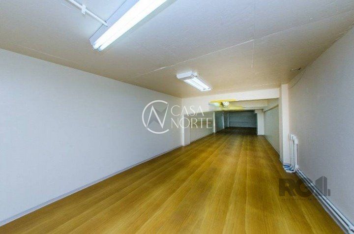 Prédio Comercial à venda , 1017m², 3 vagas, Rua Conde de Porto Alegre no bairro Floresta em Porto Alegre