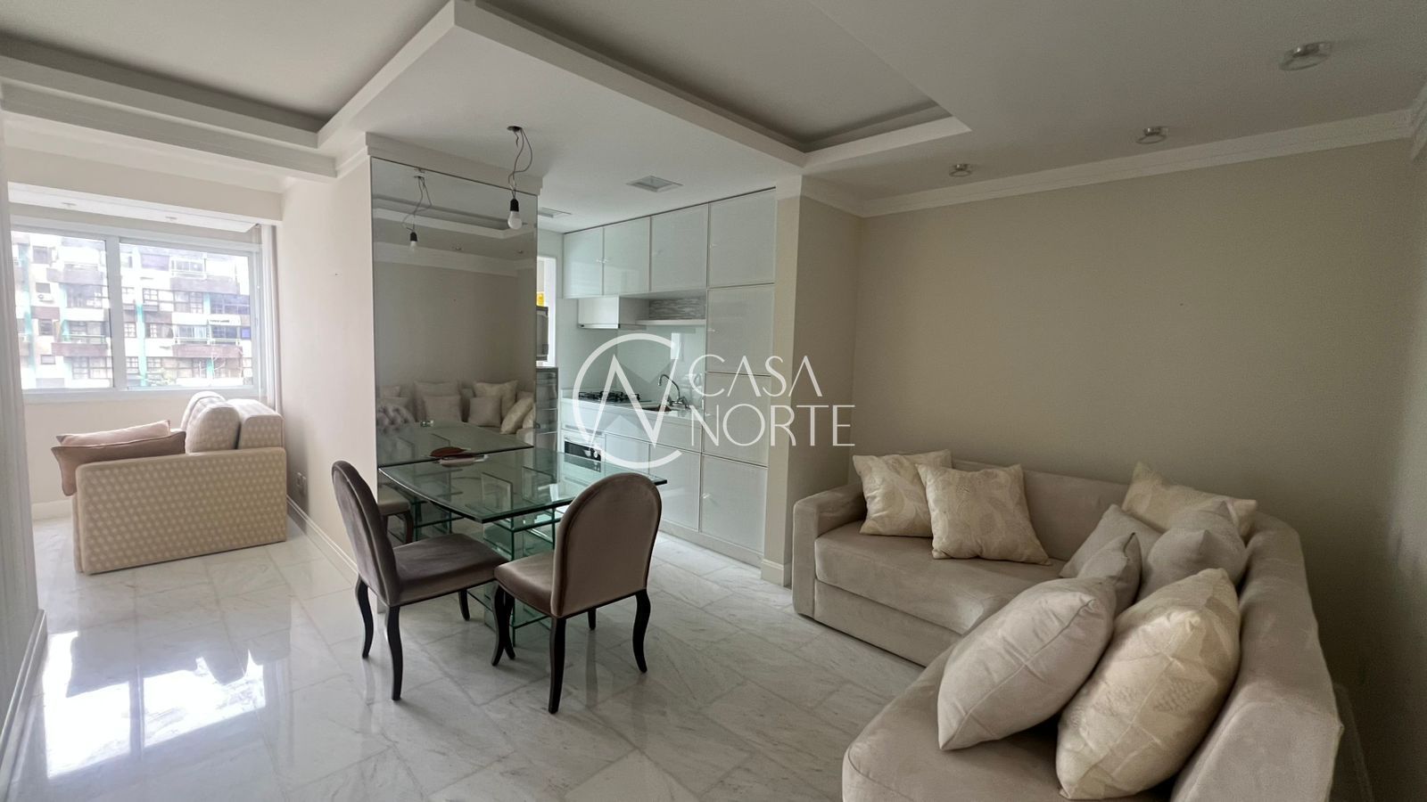 Apartamento à venda com 1 quarto, 47m², 1 suíte, 1 vaga, Avenida Independência no bairro Independência em Porto Alegre