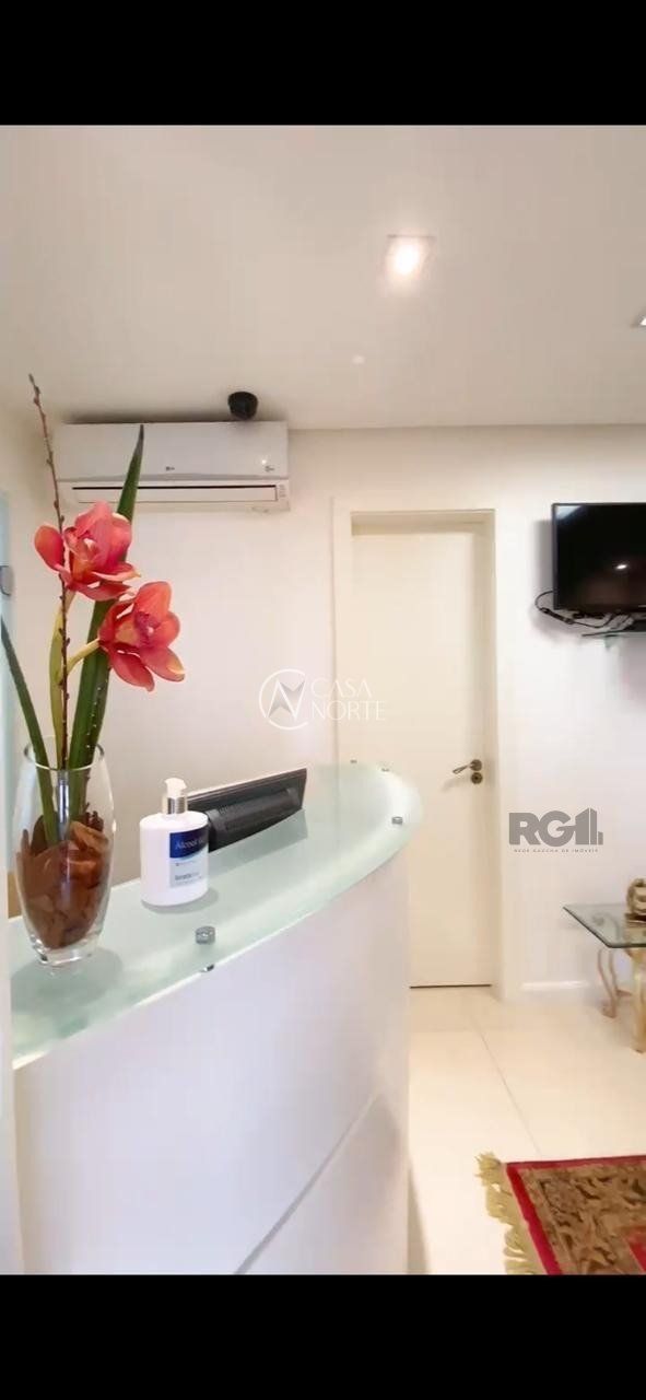 Sala Comercial à venda , 55m², Rua Quintino Bocaiúva no bairro Floresta em Porto Alegre