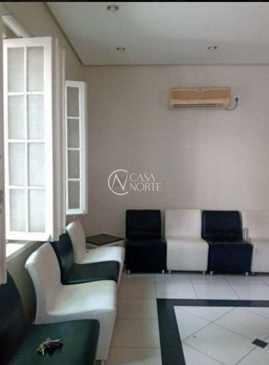 Casa Comercial à venda , 400m², Rua Goncalo de Carvalho no bairro Floresta em Porto Alegre