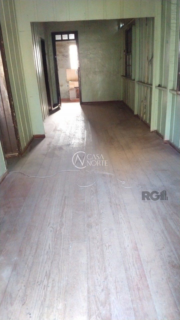 Terreno à venda  com 232m², Rua Machado de Assis no bairro Jardim Botânico em Porto Alegre