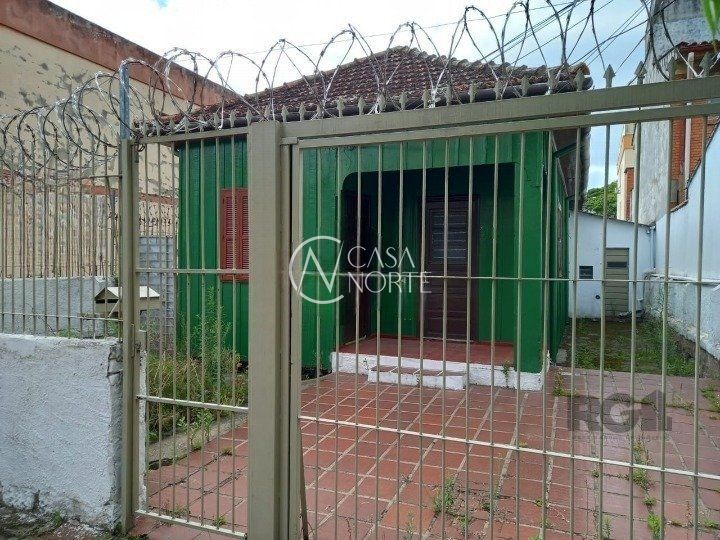 Terreno à venda  com 232m², Rua Machado de Assis no bairro Jardim Botânico em Porto Alegre