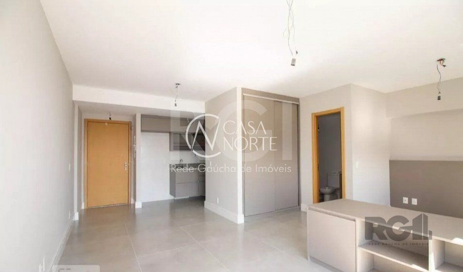 Apartamento à venda com 1 quarto, 45m², 1 suíte, 1 vaga, Rua Curvelo no bairro Petrópolis em Porto Alegre