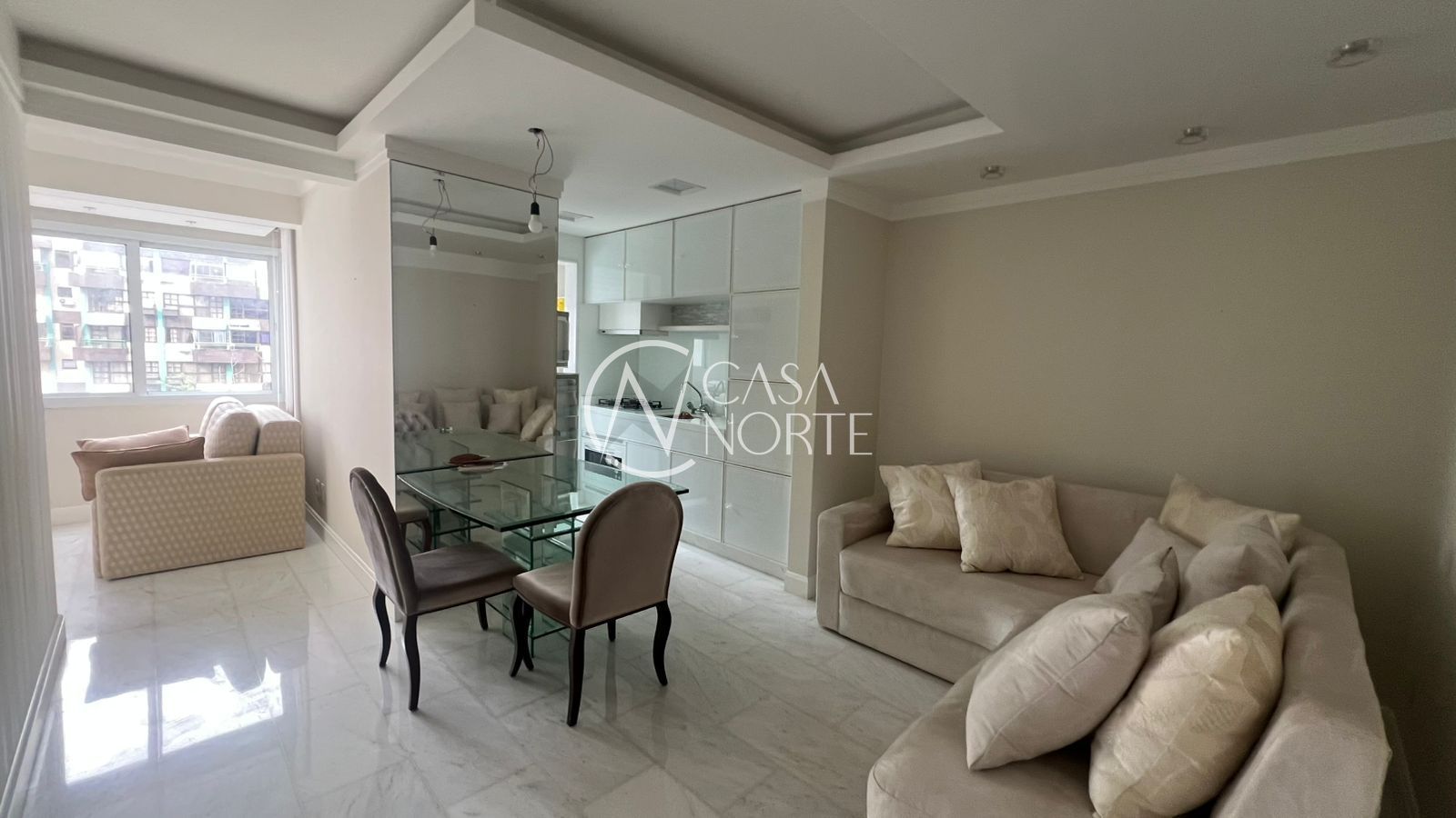 Apartamento à venda com 1 quarto, 47m², 1 suíte, 1 vaga, Avenida Independência no bairro Independência em Porto Alegre