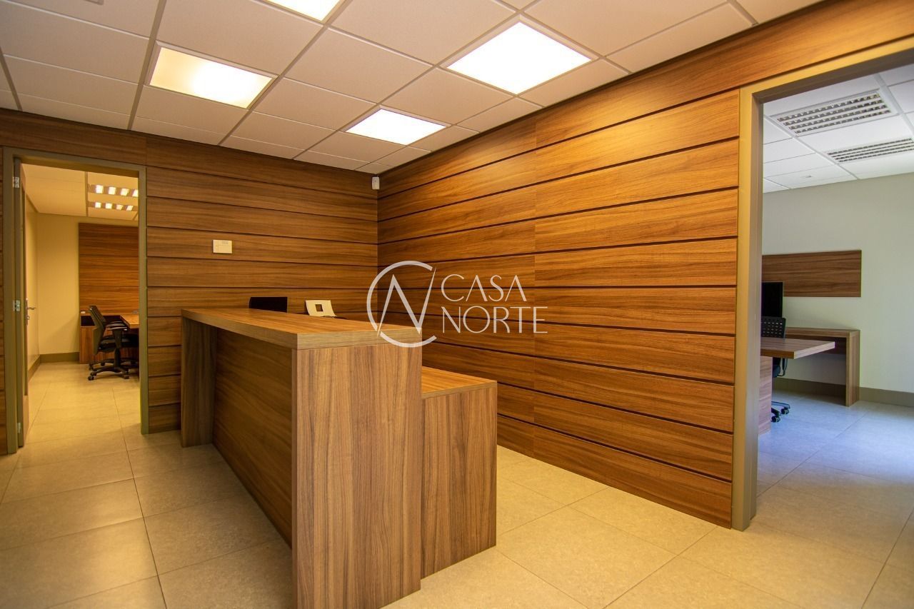 Casa Comercial à venda , 464m², Rua Ciro Gaviao no bairro Bela Vista em Porto Alegre