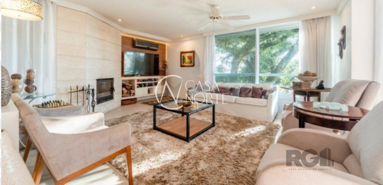 Casa de Condomínio à venda com 3 quartos, 367m², 3 suítes, 2 vagas, Praça José Assunção no bairro Vila Assunção em Porto Alegre