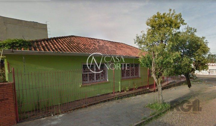 Terreno à venda  com 350m², Avenida do Forte no bairro Vila Ipiranga em Porto Alegre