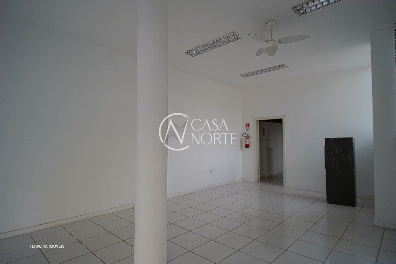 Loja à venda , 25m², Avenida Protásio Alves no bairro Rio Branco em Porto Alegre