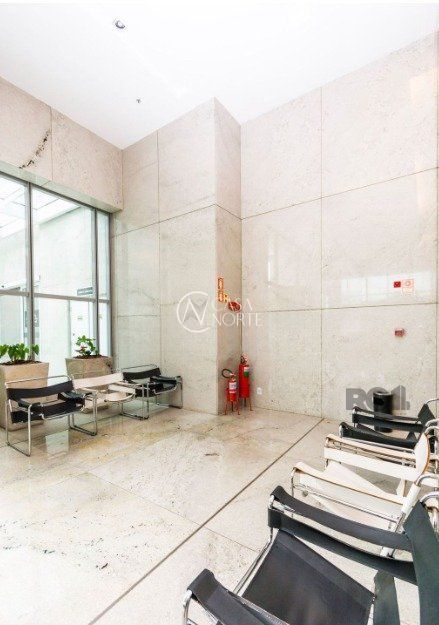 Sala Comercial à venda , 44m², Avenida Ipiranga no bairro Praia de Belas em Porto Alegre